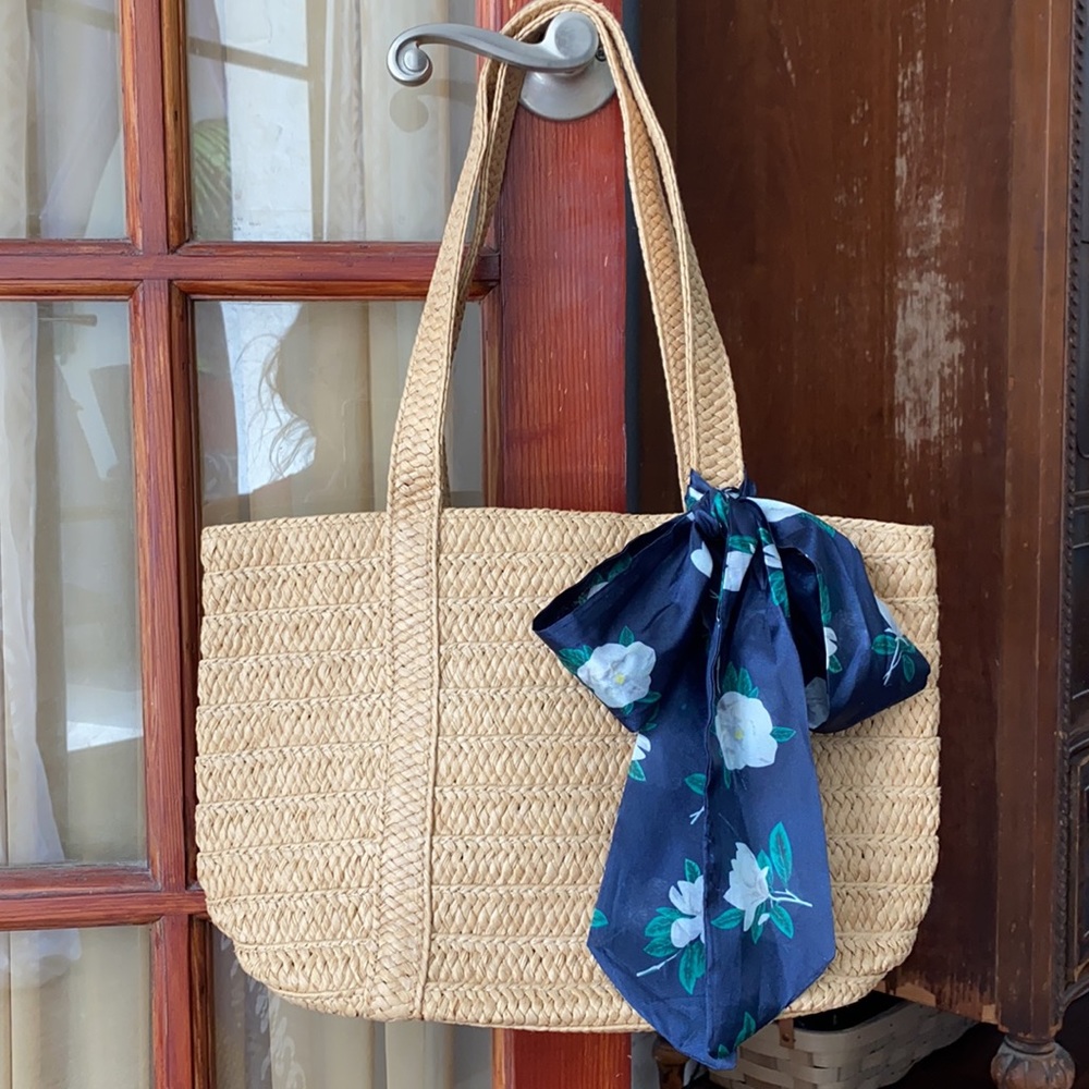 Draper James straw tote - Picture 4 of 4